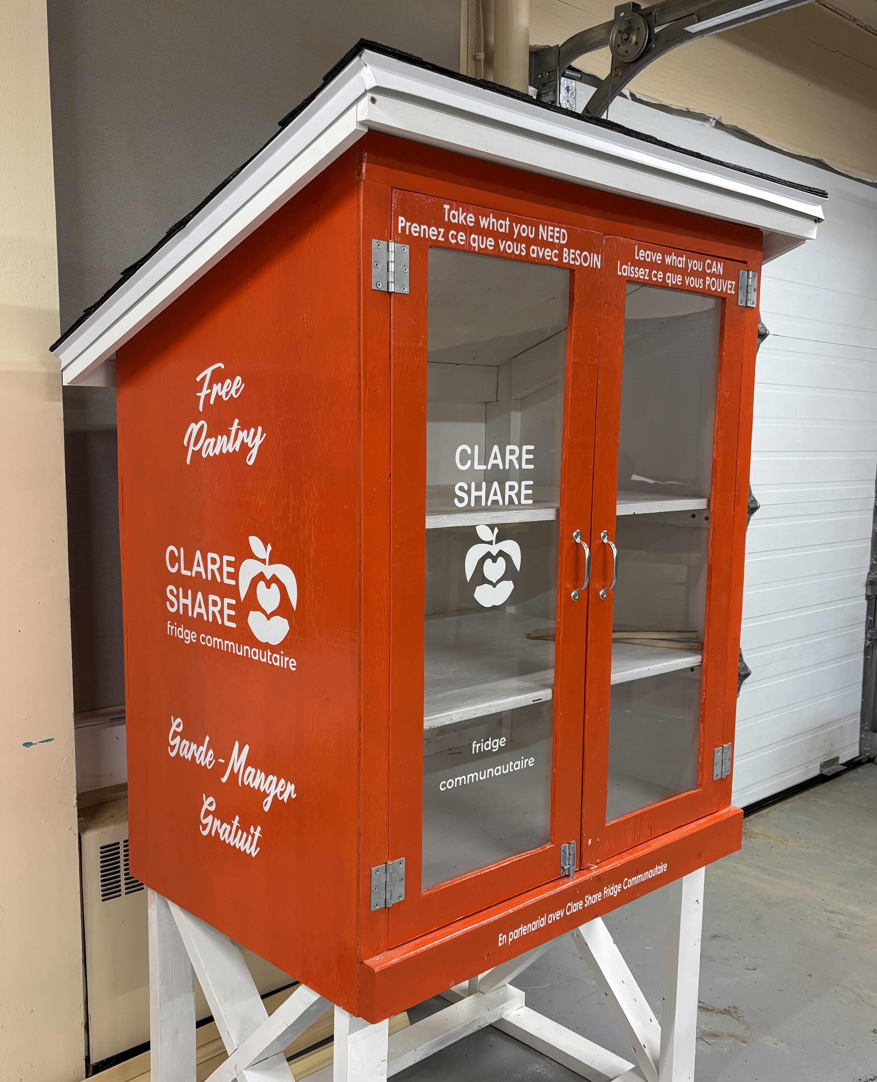 Clare Share community free pantry —Graphics and lettering